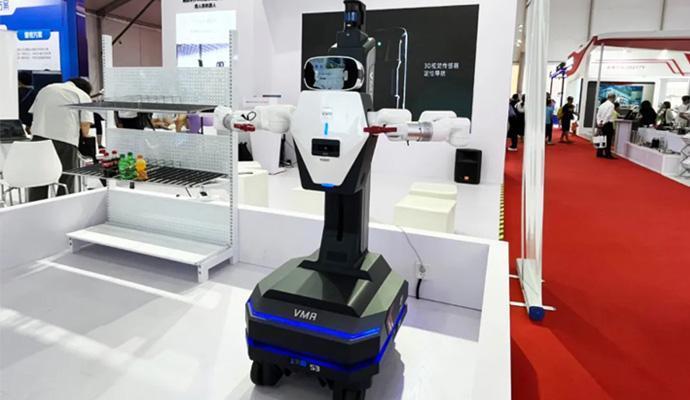 Máy robot di động thông minh